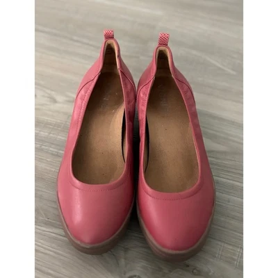 Vionic Jacey Ballet Flats Pink Leather Wedge Comfort Women's Size 8 - Image 1 of 4