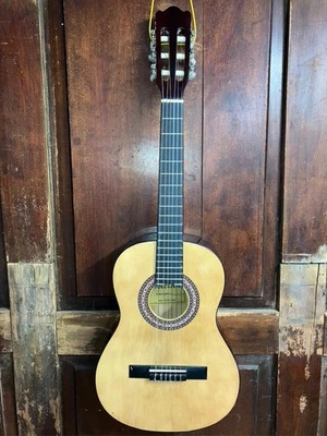 Lucida LK-2 1/2 Size Classical Nylon String Acoustic Student Child's Folk Guitar - Image 1 of 4