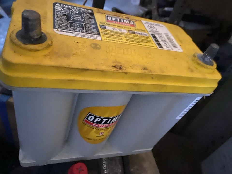 Optima аккумулятор D51R желтый верхний группы 51 размер.  CORE - Изображение 1 из 3