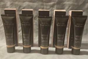 Base líquida Mary Kay TimeWise LUMINOUS 3D NUEVA EN CAJA - ELIGE TONO - ¡Envío de $0!! - Imagen 1 de 1