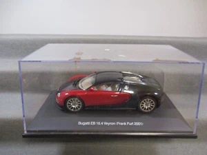 AutoArt 1:24 veicolo auto da corsa Bugatti EB 16.4 Veyron per pista IMBALLO ORIGINALE - Foto 1 di 5