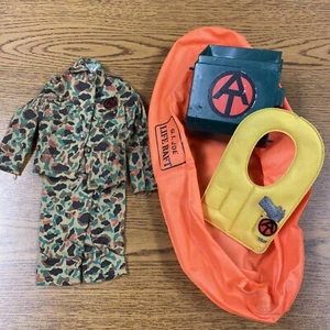 Vintage 1964 GI JOE Adventure Team PYGMY Gorilla Life Boat Vest Backpack Camo - Picture 1 of 12