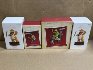 Lot 4 Hallmark Keepsake Muppets Fozzie Bear Kermit Pedal Magic Ornament - Picture 1 of 3