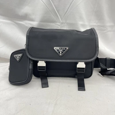 Bolso de Hombro Prada Unisex con Bolsa Re-Nylon Cuero Saffiano 2VD034 Negro Foto 1 de 4
