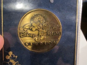 DISNEY MICKEY MOUSE 1989 AND 1991 COMMEMORATIVE COINS IN THE SLEEVES - BBA-33A - Picture 1 of 2
