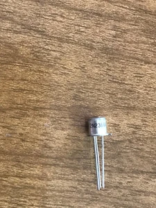 Motorola 2N2369A Transistor - Bild 1 von 3