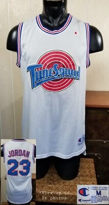 Camiseta deportiva de baloncesto Champion Tune Squad Michael Jordan #23 talla M *Nota Foto 1 de 4