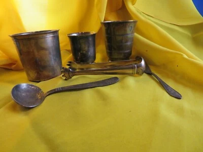 ancien lot de timbales pince a sucre et divers en metal argenté epoq fin XIXe 3 - Photo 1/3