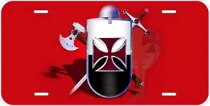 Placa de licencia de automóvil novedosa de aluminio escudo templario de los Caballeros - Imagen 1 de 3