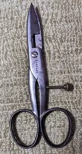 Vintage Button Hole Scissors Barclay Germany 4.5" Rare Seamstress Tailor Sewing - Picture 1 of 4