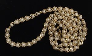 29 Inch Necklace Faux White Pearls and Gold Tone Cuban Link Chain Vintage 1990s - Picture 1 of 6