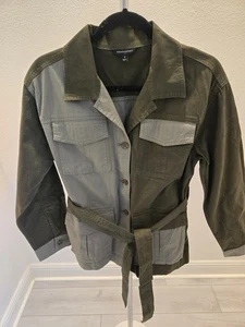 Banana Republic Damen S Color Block Olivgrün Bindegürtel Button Down Jacke - Bild 1 von 9