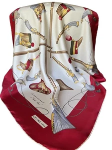 Bufanda de seda Celine Paris rara de colección “Les chapeaux et les armes de la Grande Armée” - Imagen 1 de 19