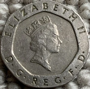 1989 20p Coin - Picture 1 of 2