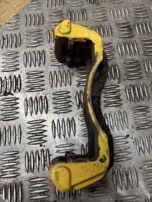 mitsubishi FTO front brake caliper hanger GP GPX GPvR Twin Pot - Image 1 of 2