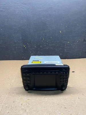 2001 - 2004 Mercedes C240 CLK500 CLK320 Head Command Radio Navigation Q9601 DG - Image 1 of 4