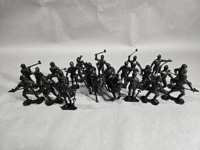 MARX reeditado Medieval CABALLEROS NEGROS Rey Arturo Aventuras de Robin Hood Foto 1 de 4