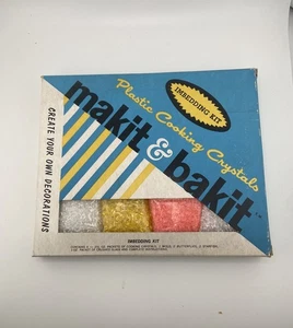 Vintage Make It And Bake It Rare "MAKIT & BAKIT" Sun Catcher Imbedding Kit - Bild 1 von 7