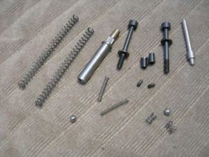 Dan Wesson Model 15 357 Mag  Hammer, MAINSPRING EJECTOR ROD BUSHING, GUIDE ,BALL - Picture 1 of 9