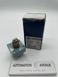 Telemecanique ZCK E67 Positionsschalter Kopf mit Rollenstössel ZCKE67 NEU OVP - Picture 1 of 6