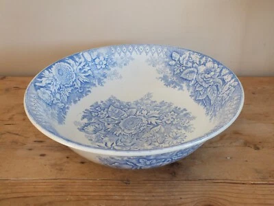 + Ancienne cuvette de toilette St Amand et Hamage  modèle jardinière + - Photo 1/4