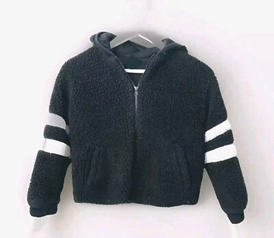Target Sonoma Mujer Pequeña Más Suave Peluche Sherpa Sudadera con Capucha Negro Blanco Rayas Difusas Foto 1 de 4