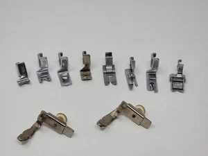 SINGER GENUINE ORIGINAL VINTAGE USED VERTICAL NEEDLE FEET IN GOOD CONDITION - Picture 1 of 5