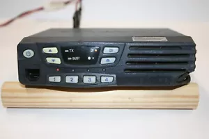 Kenwood TK-8102H-1, radio enciende "solo piezas" - Imagen 1 de 10
