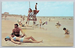 Cartolina Scena di spiaggia con bagnino da qualche parte in Florida - Foto 1 di 2