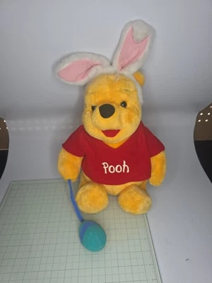 De colección Winnie The Pooh Oso Peluche 15" Orejas de Conejo de Pascua Huevo Adjunto Mattel 1997 Foto 1 de 4