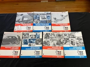 1977 Chrysler Master Technician Service Conference 7 Reference Books Lot - Bild 1 von 15