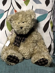 Quincy P. McBearsen  919844  Brand New!!  Boyd's Heirloom Collection Plush - Picture 1 of 1