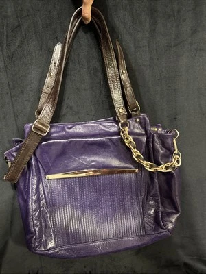 Bolso Hobo Grande de Cuero Púrpura Elliott Lucca Bolso de Hombro Foto 1 de 4