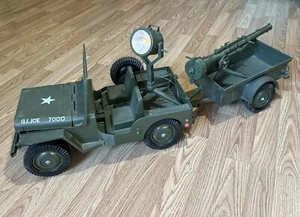 60’s Hasbro GI JOE 7000 Official Military 5 Star Jeep Trailer Light WORKS - Picture 1 of 24
