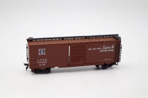 HO Scale ATSF Santa Fe 40’ Boxcar #146285 “Ship and Travel” Brown Model Train - Picture 1 of 6
