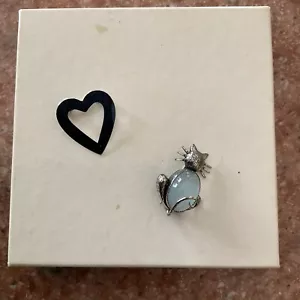 cat and heart lapel pins vintage - Picture 1 of 4