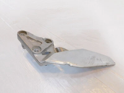 Yamaha FZR1000 1988-1995 estribo delantero derecho reposapiés soporte de montaje Foto 1 de 4