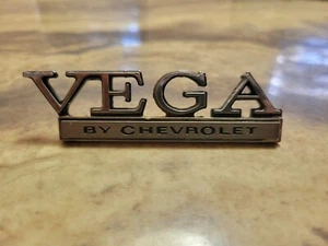 VEGA 1970'S VEGA CHEVROLET VEGA CHROME EMBLEM BY CHEVROLET, NICE - Picture 1 of 4