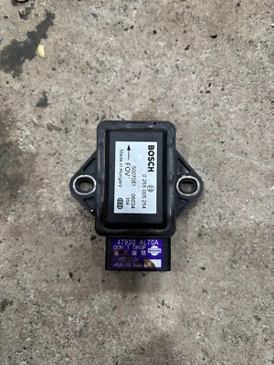 Módulo de sensor de giro de velocidad de guiñada Infiniti G35 2003-2006 47930 AL700 Foto 1 de 4