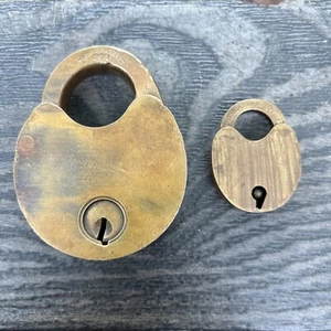 Vtg Barnes And Deitz Co und Schrank Vorhängeschloss Kein Schlüsselschloss - Bild 1 von 8