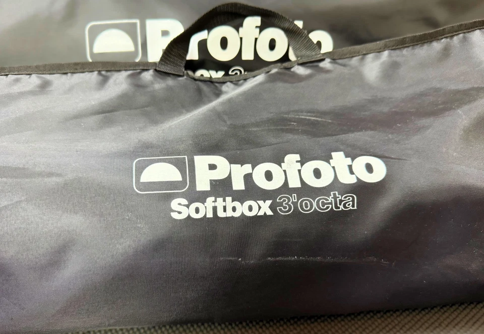 Profoto RFi 3′ Octa Softbox 90cm w/ Inner & Outer Diffusers -Excellent Condition - Image 1 of 4