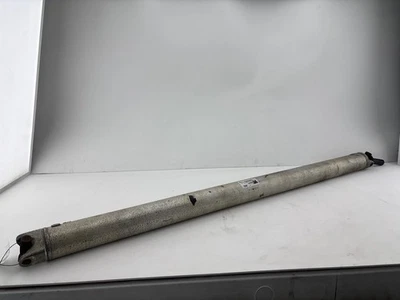 1999-2007 Chevrolet Silverado 1500 Rear Driveshaft Drive Shaft OEM - Image 1 of 4