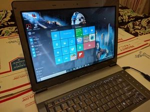 TOSHIBA E105-S1402 #2 14.1"(320GB,P8400,2.26GHz,4GB,BT)Win7&Win10 OFFICE2016 - Picture 1 of 12