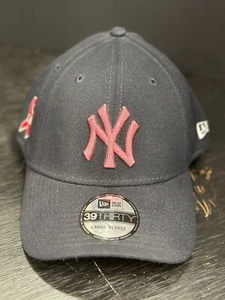 New York Yankees New Era 2020 Mother's Day 39Thirty Size: Large/ XL-NWT - Picture 1 of 2
