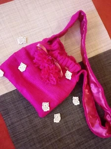 Borsa lana fatta a mano pon pon, fucsia modello tracolla foderata - Foto 1 di 4