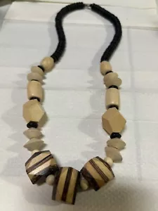 Collar de cuentas de madera vintage grueso madera declaración bisutería - Imagen 1 de 2