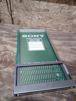 Placa extensora Sony CCU-700  Foto 1 de 4