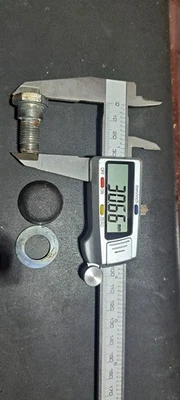 Tornillo cinturón seguridad Porsche 924 944 928 911 964 3 cm y arandela  Foto 1 de 2