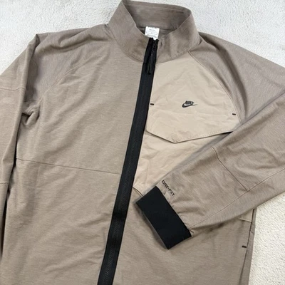 Куртка мужская большая спортивная Nike Tech Pack Dri-Fit карман на молнии DD6594 - Изображение 1 из 4