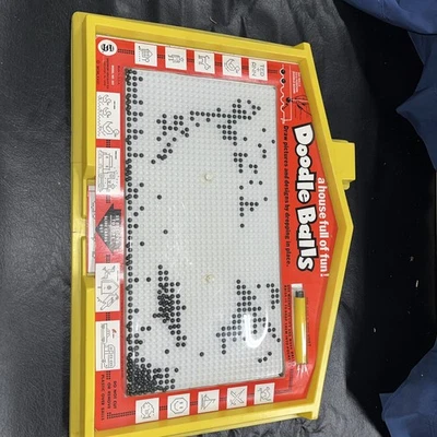 Vintage 1976 Doodle Balls House Shaped Plastic Smethport Model No. 353 Made USA - Image 1 of 4